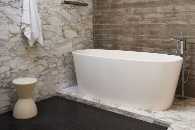 venice house ove bathtub