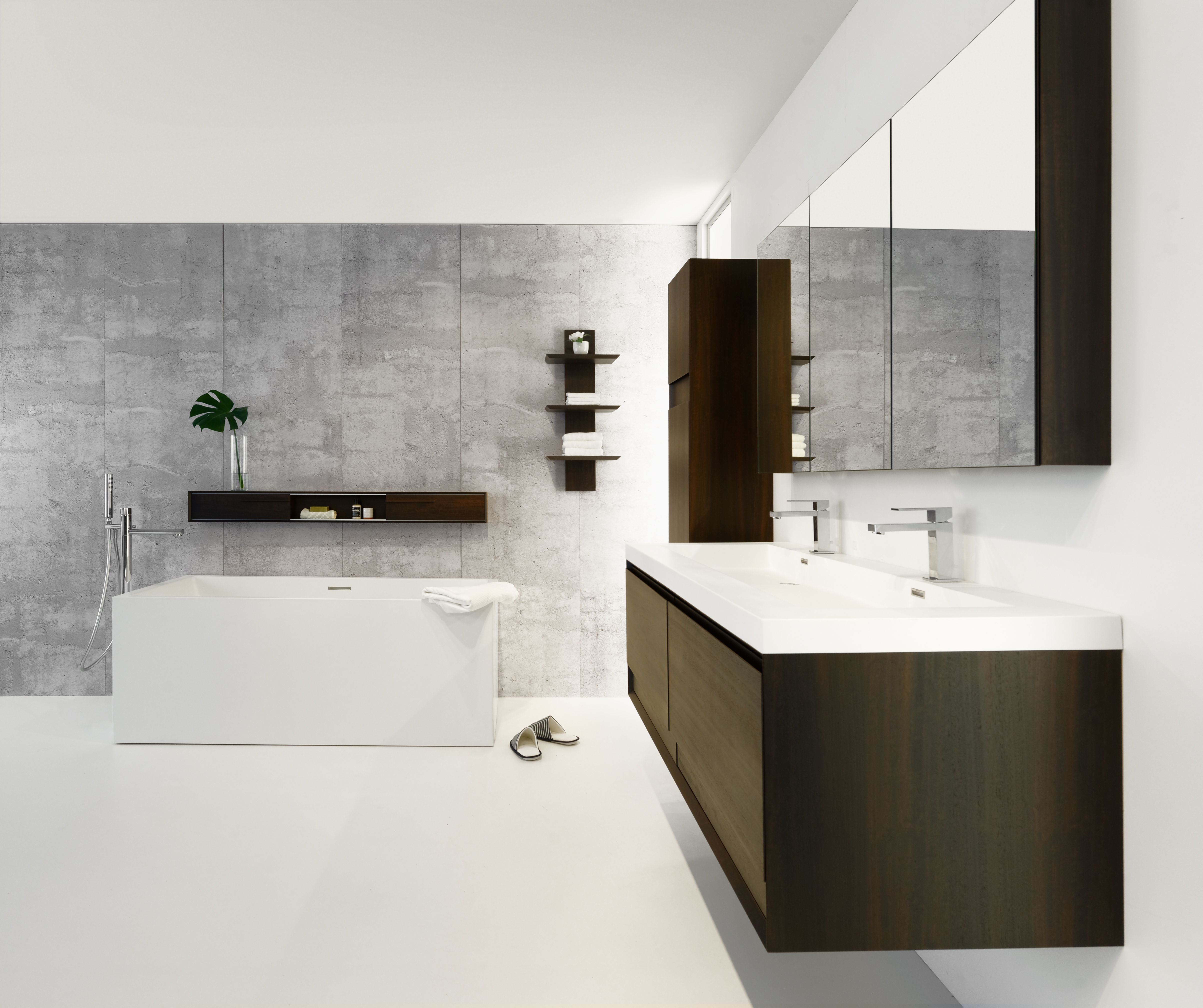 m vanity 18