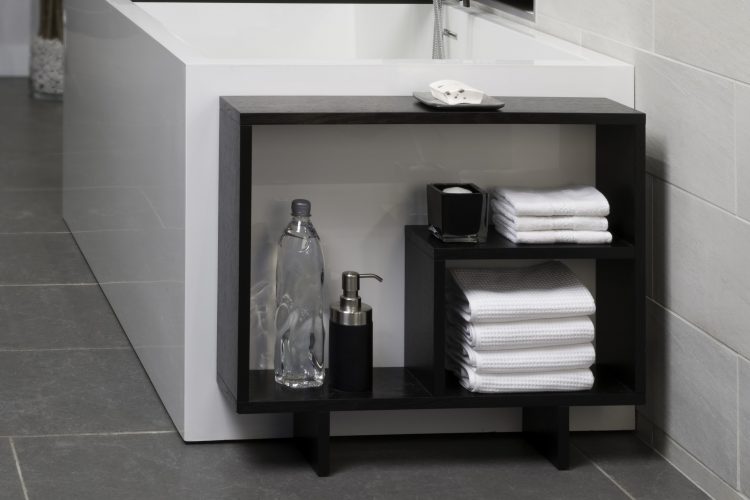 Freestanding