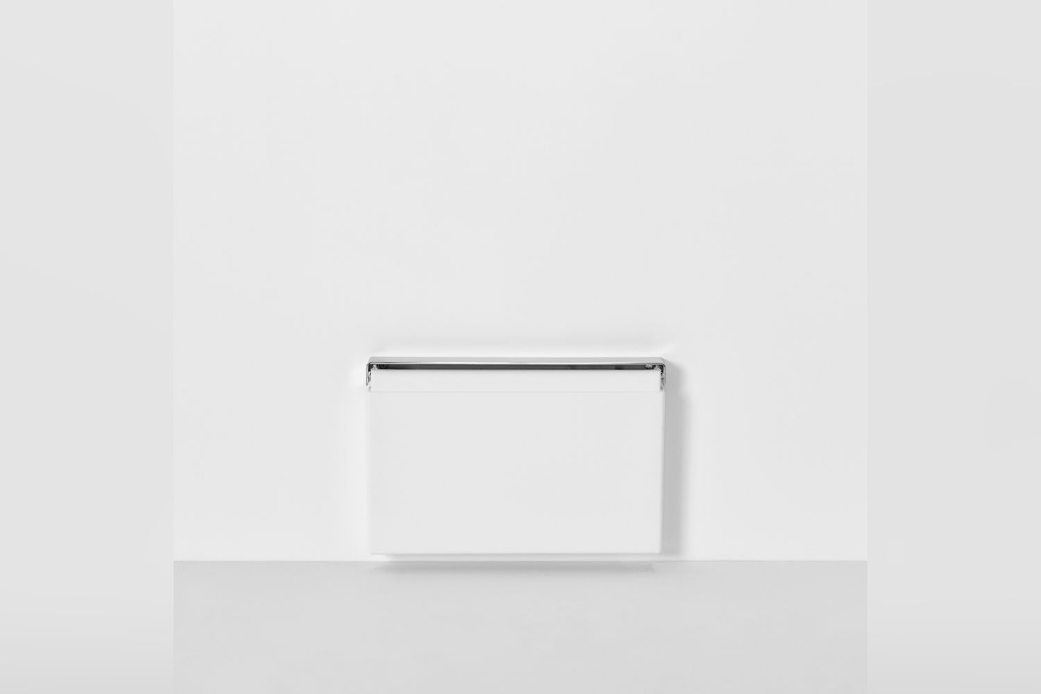 13-24-inch-White-13Ai-1500x1000