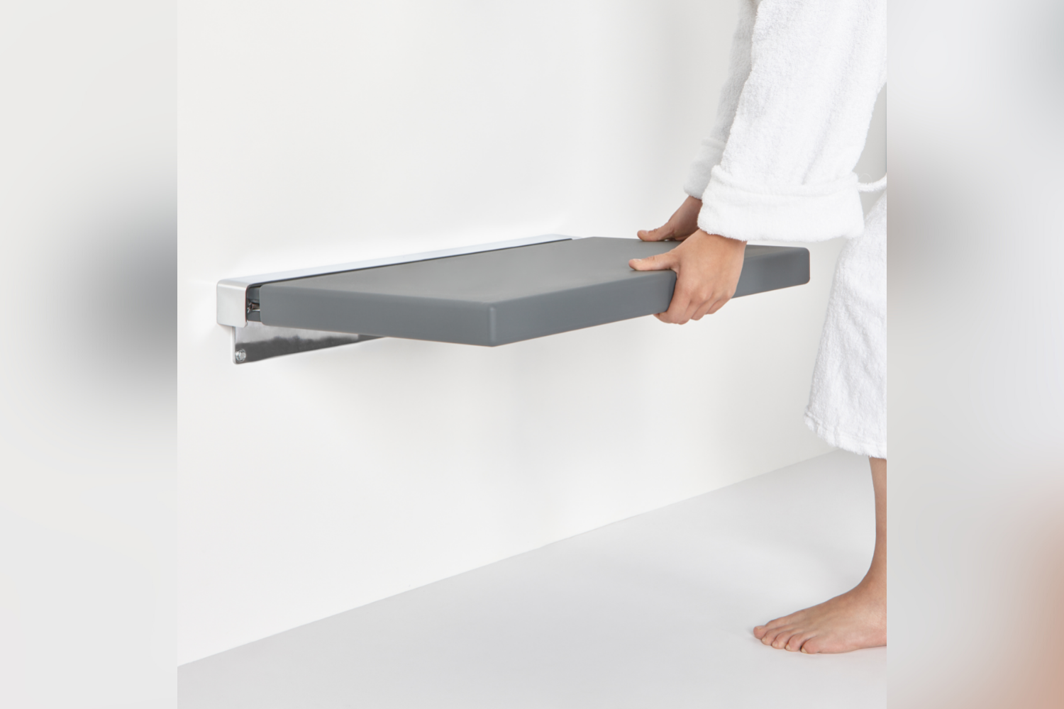 6-24-inch-Grey-12Aviii-1500x1000