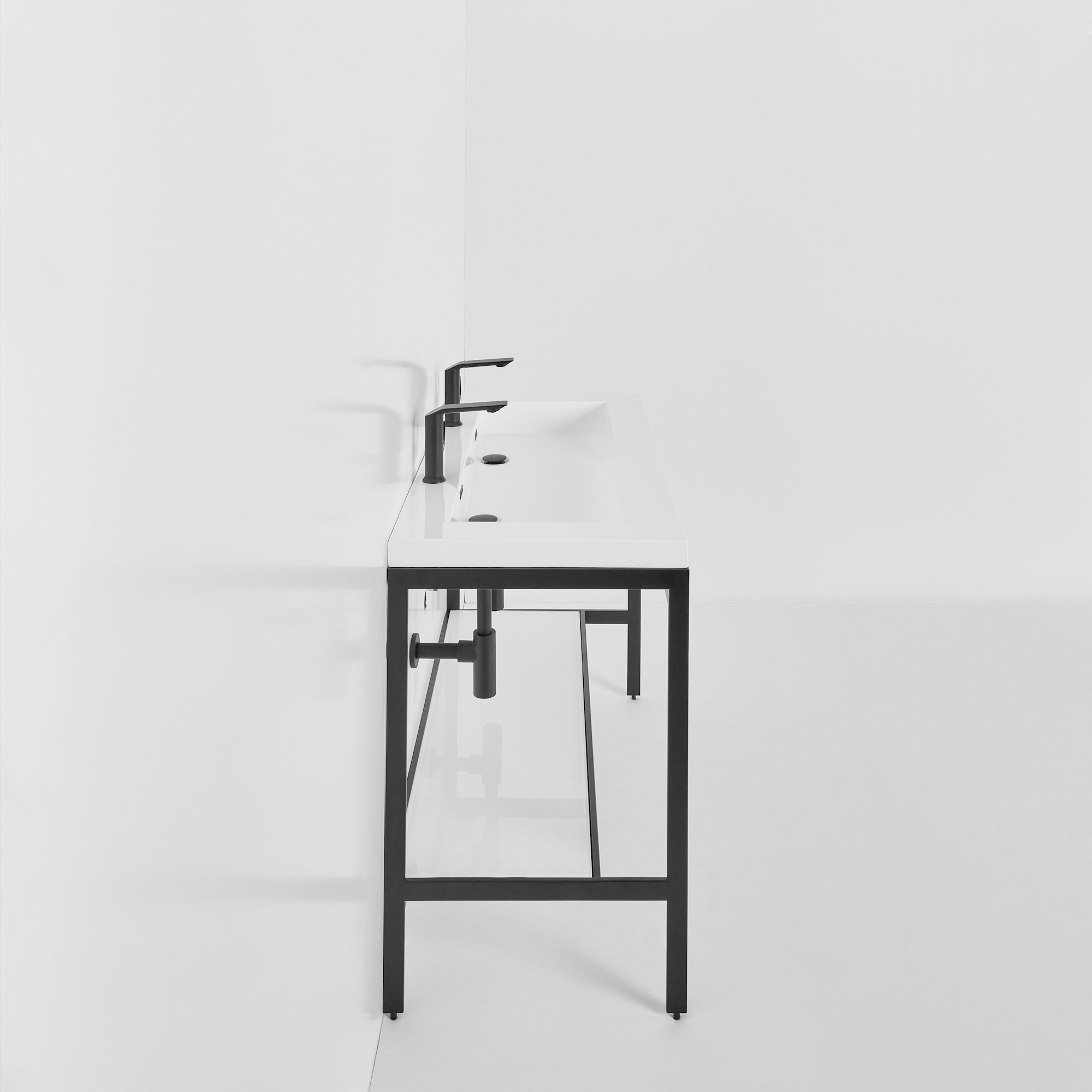 Double sink console final design steel frame