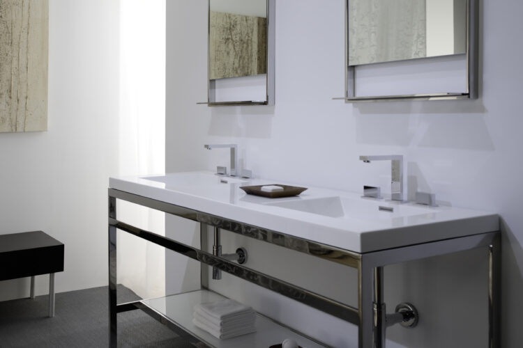 Double sink console final design steel frame